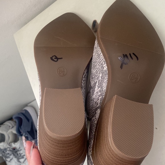 Snakeskin Boots 8.5 - Picture 5 of 6